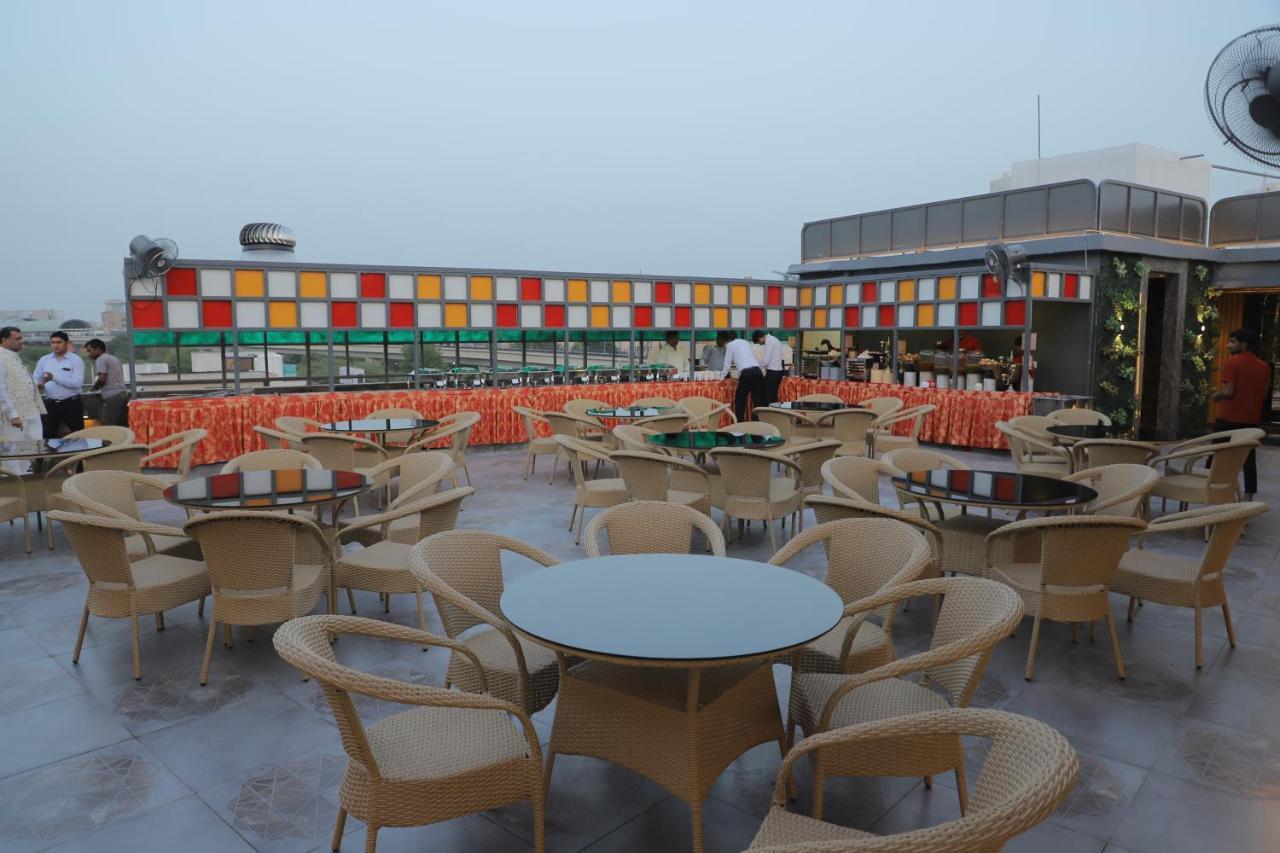 Hotel Haris Mg Road Gurugram Гургаон Экстерьер фото