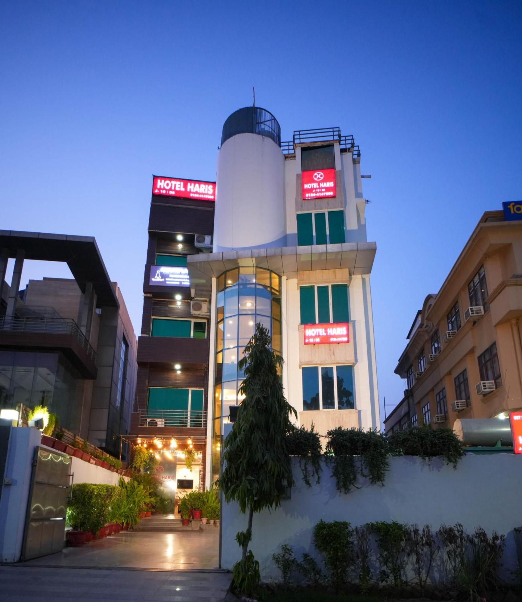 Hotel Haris Mg Road Gurugram Гургаон Экстерьер фото