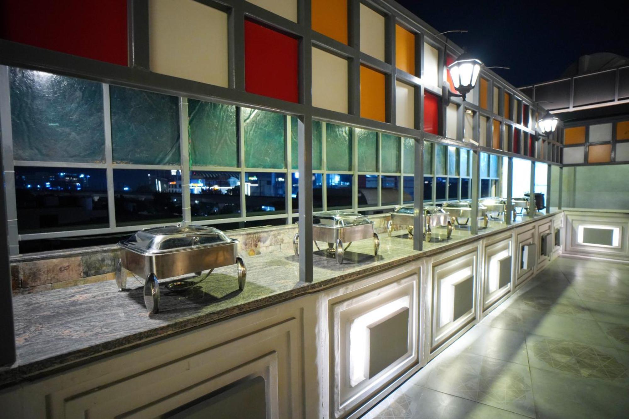 Hotel Haris Mg Road Gurugram Гургаон Экстерьер фото