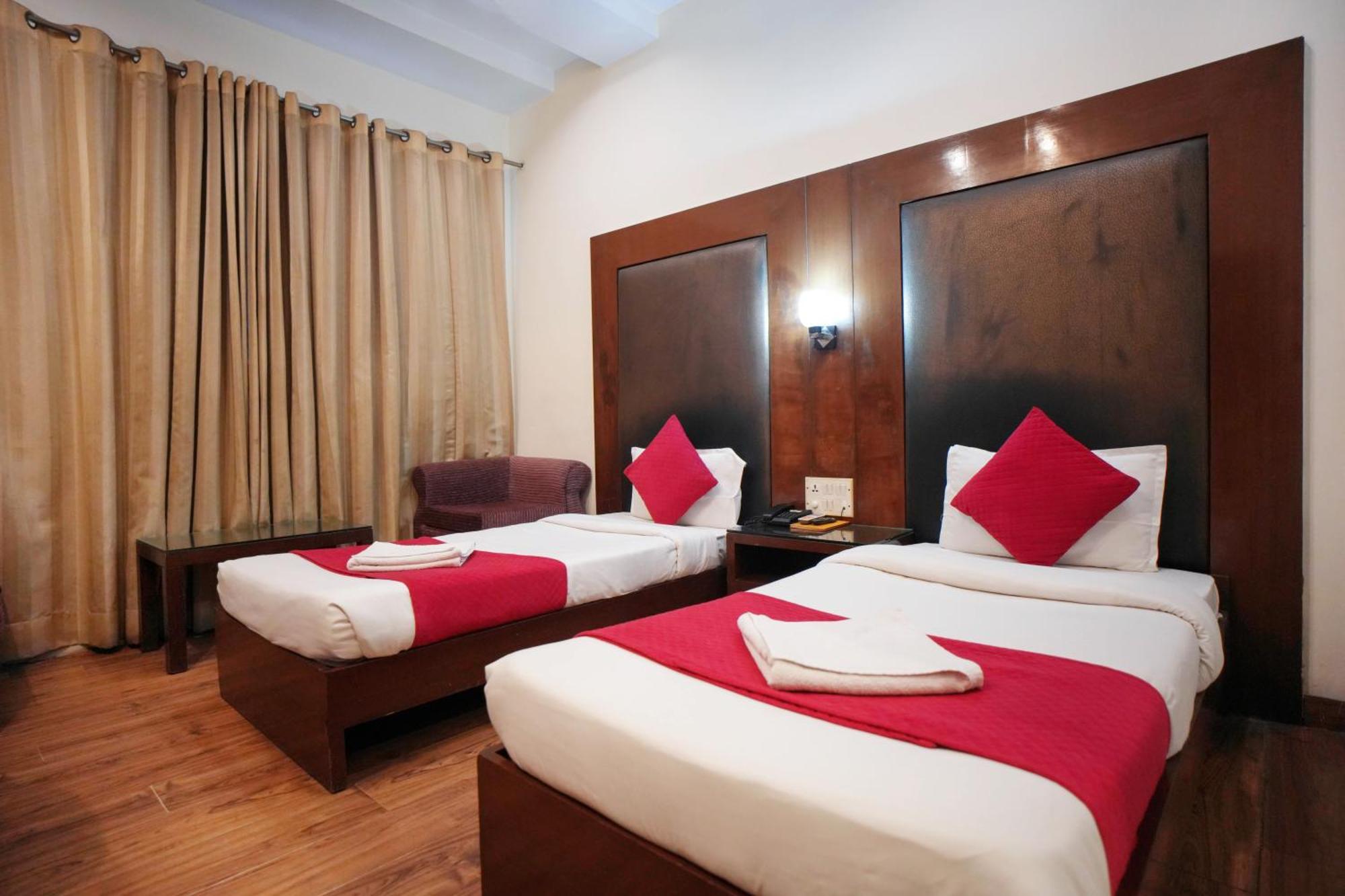 Hotel Haris Mg Road Gurugram Гургаон Экстерьер фото