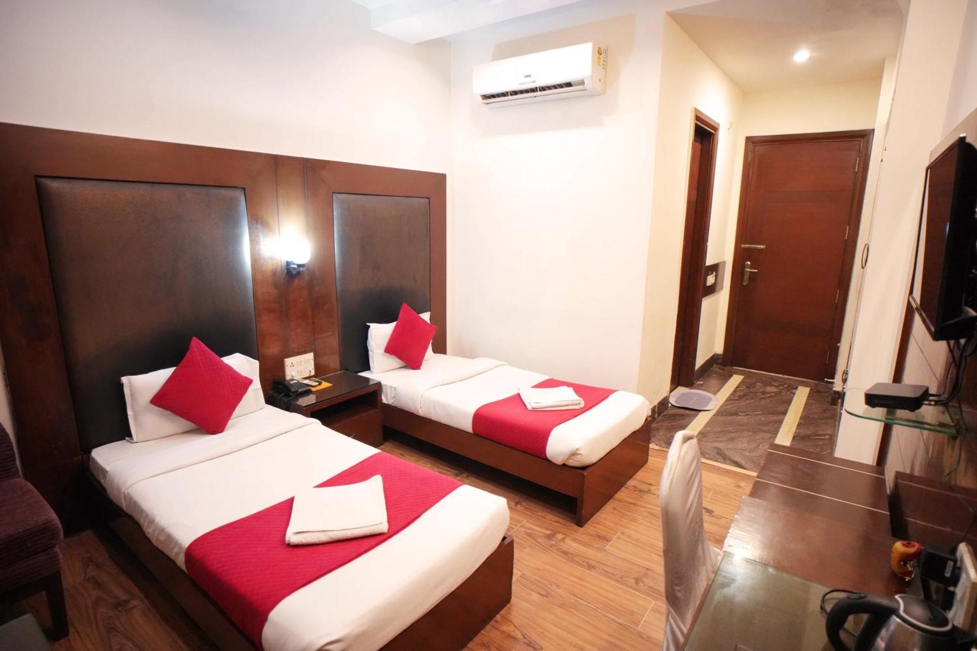 Hotel Haris Mg Road Gurugram Гургаон Экстерьер фото