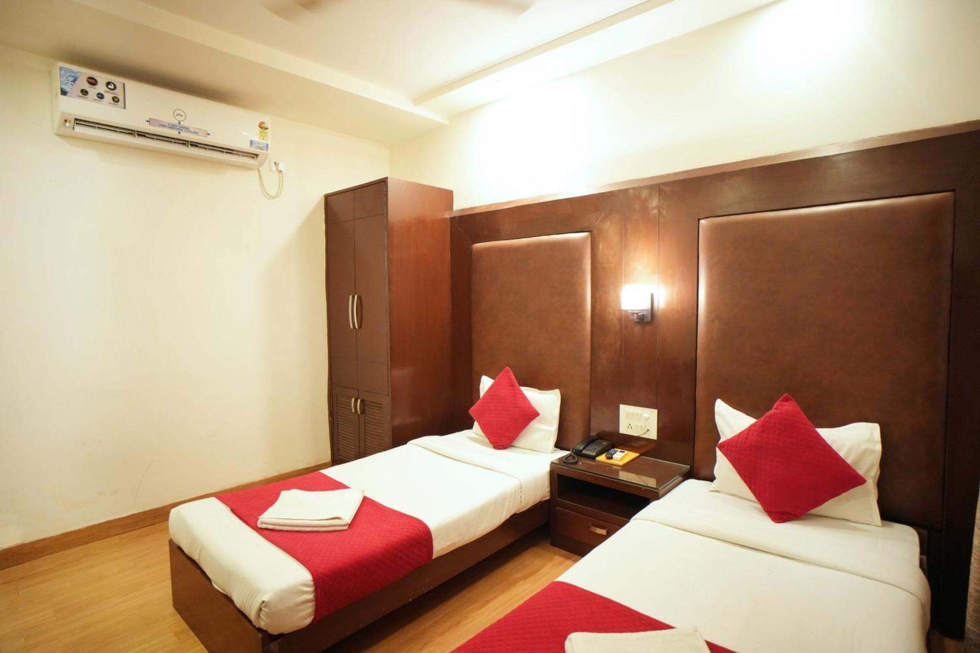 Hotel Haris Mg Road Gurugram Гургаон Экстерьер фото